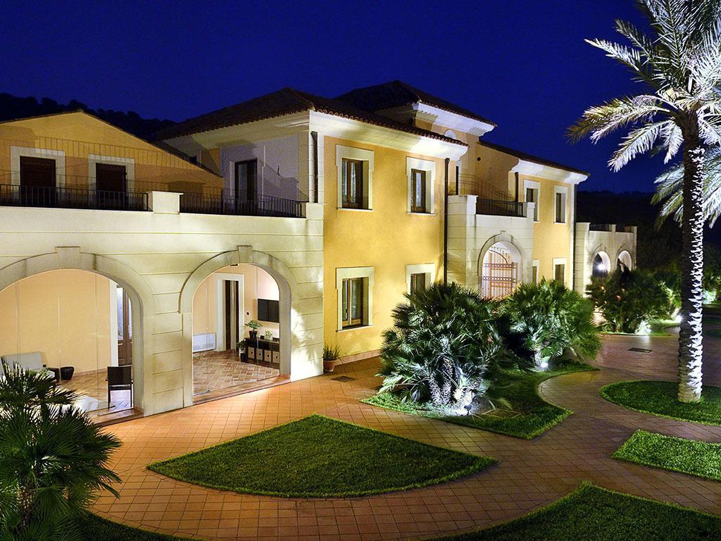 Hotel Baglio Caruana Cantina & Relais Montallegro