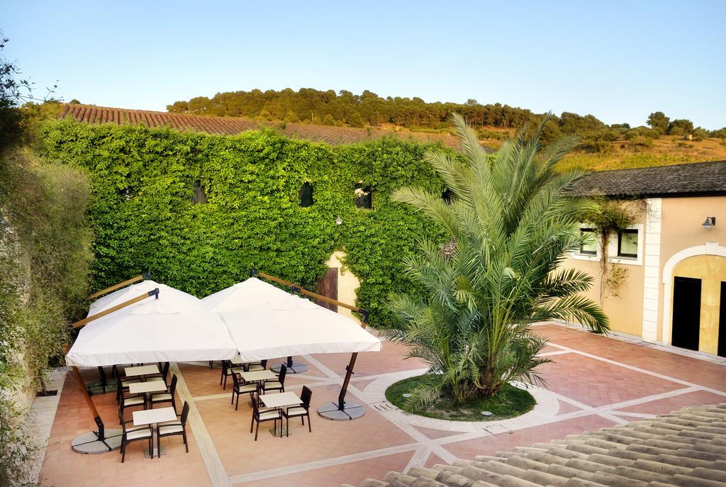 Baglio Caruana Cantina & Relais Hotel
